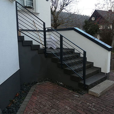 Treppengeländer-Stahl_modern_zeitlos_400x400